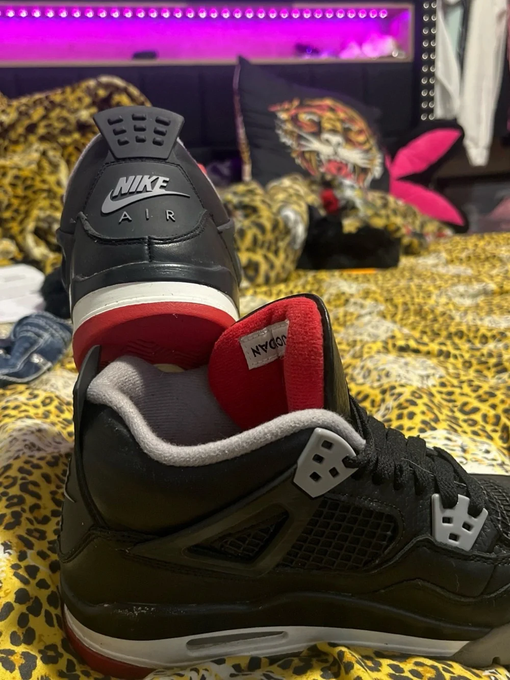 Jordan 4 Men’s Black, Gray and Red Retro Sneakers